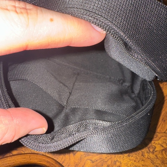 Beats Studio Pro (Sandstone) - Picture 12 of 13